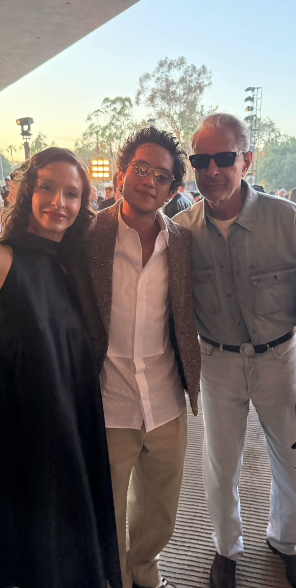Dominic Fike Updates tweet media