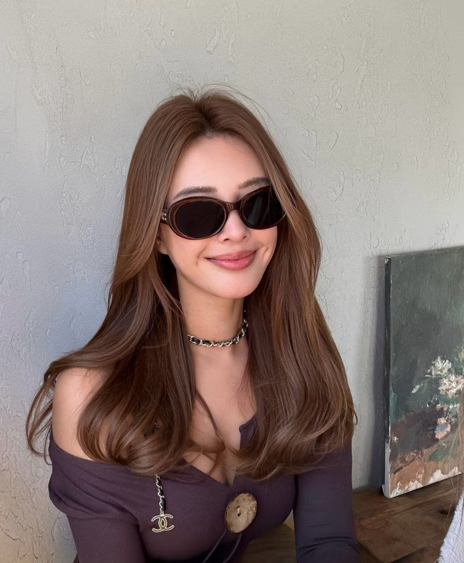 Emma tweet media