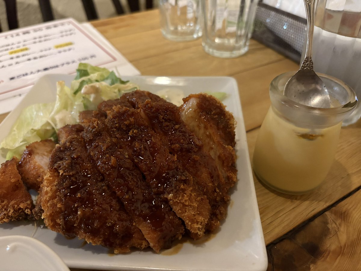チョモランマ名古屋 tweet media