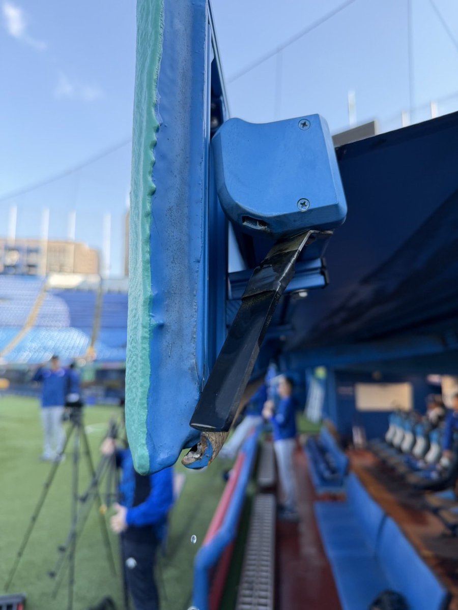 ヤクルトスワローズ 田中 浩康 実使用 グラブ SSK 横浜 ベイスターズ DeNA移籍の田中浩康「経験を生かしてどんな状況でも対応したい