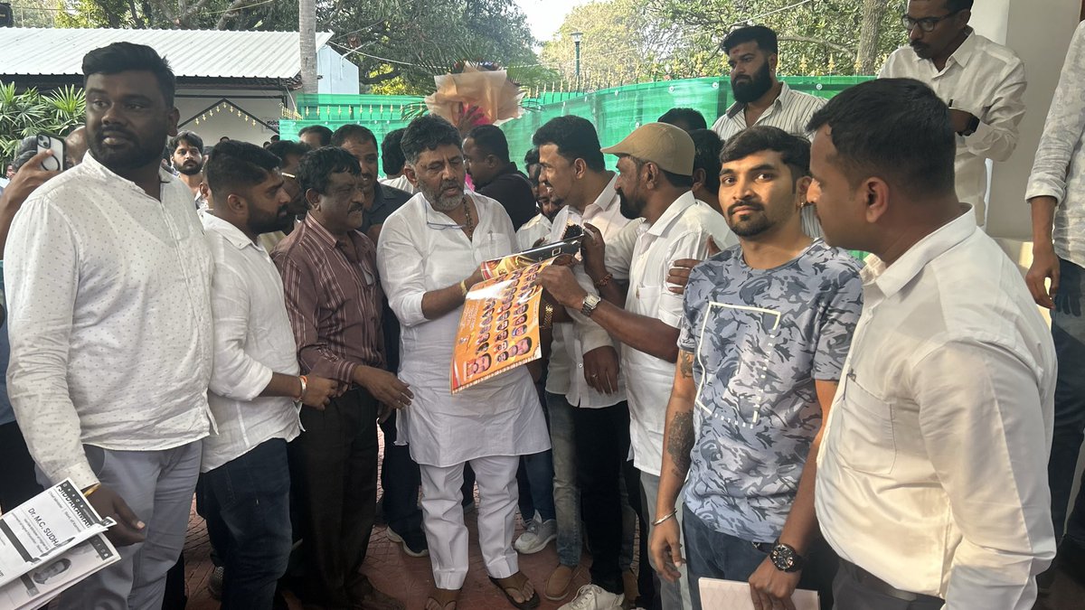 ಕಾರ್ತಿಕ್ ವೆಂಕಟೇಶ್ l K@RTH!K Venkatesh🟨🟥 tweet media