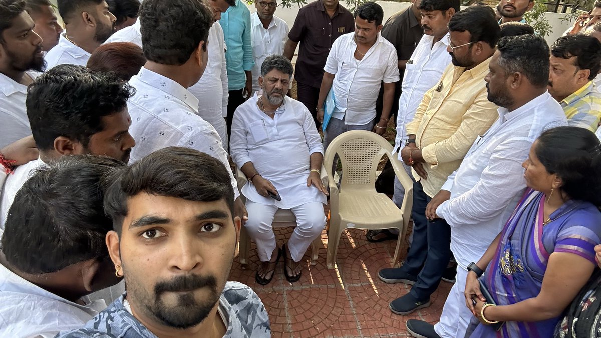 ಕಾರ್ತಿಕ್ ವೆಂಕಟೇಶ್ l K@RTH!K Venkatesh🟨🟥 tweet media