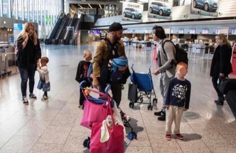 Repatriate the Children - Sweden tweet media