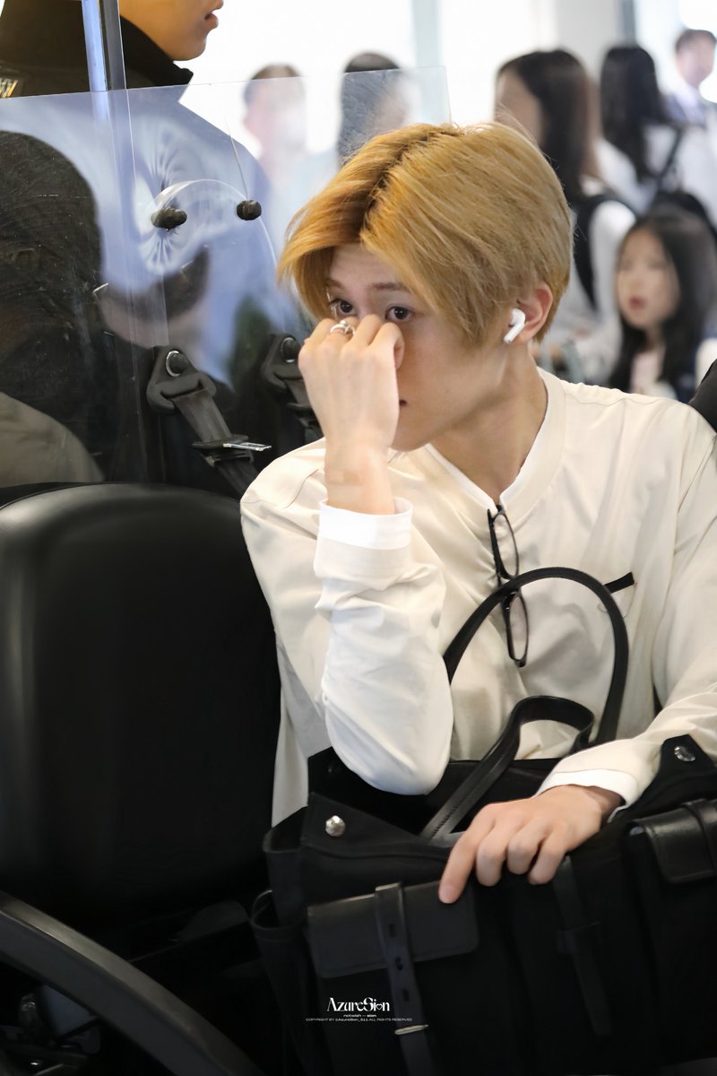 AzureSion_511's tweet photo. 260515 HKG

#시온 #SION #シオン
#NCT #NCTWISH https://t.co/PZbrWdAwZ7