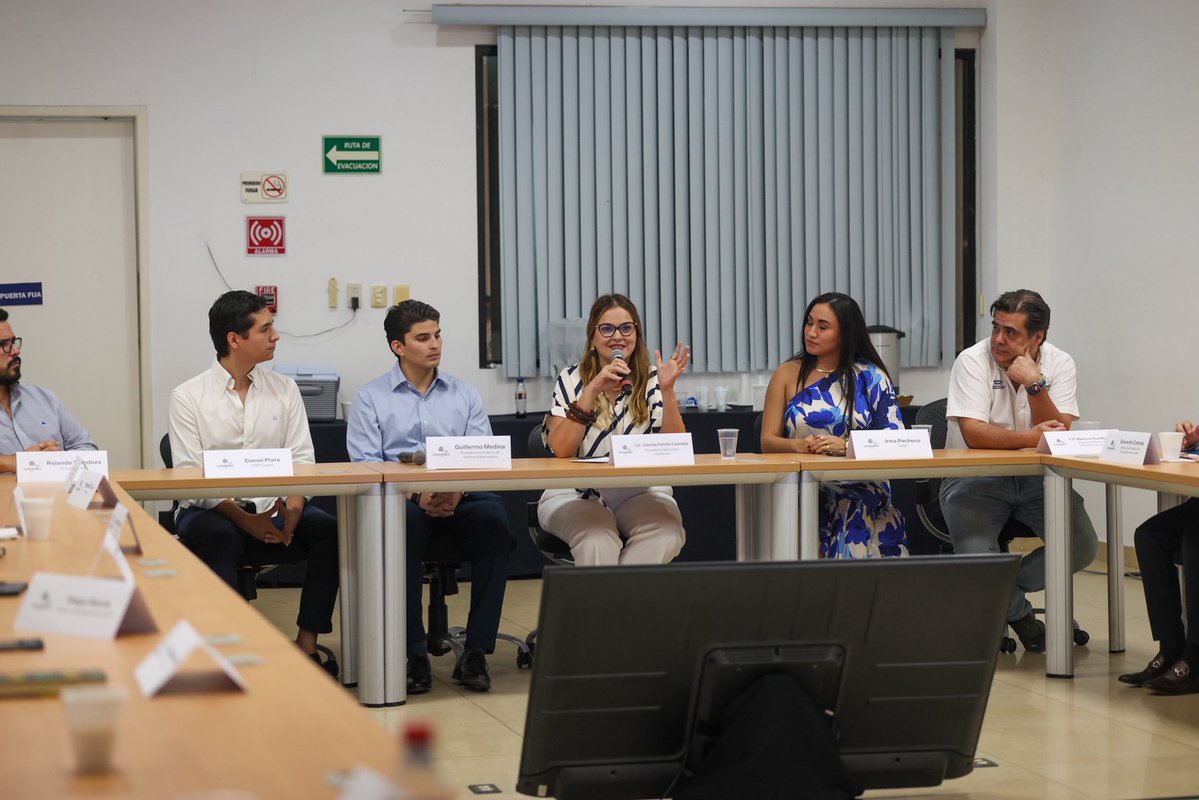 Cecilia Patrón Laviada tweet media