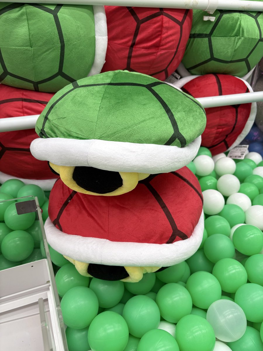 景品入荷情報 スーパーマリオ 特大サイズぬいぐるみ こうら 入荷しました