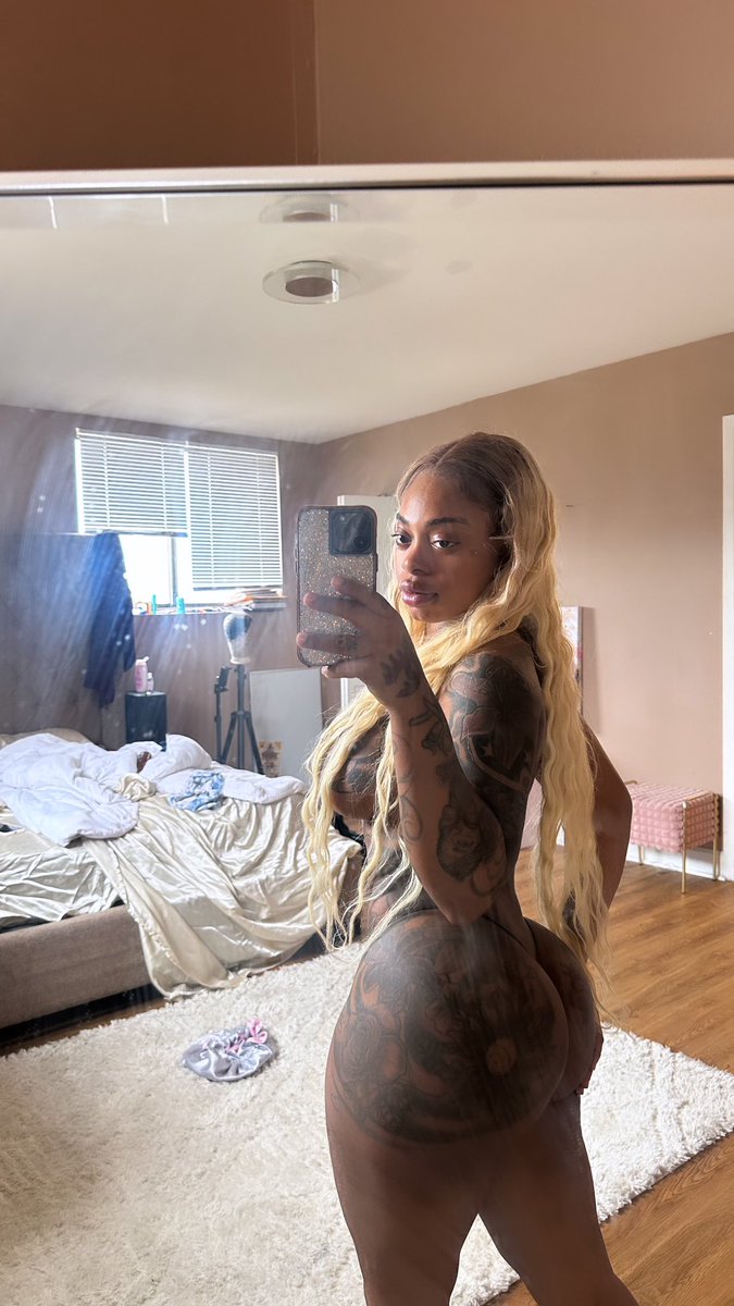 Pretty Mia🧸 tweet media