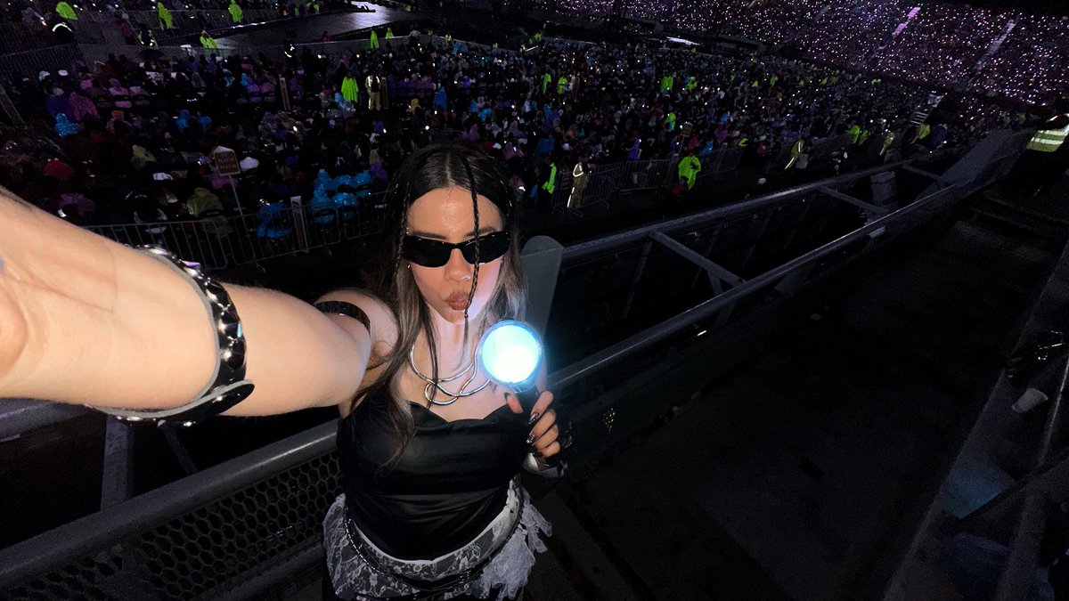 abi ⁷ | saw bts !! 🇲🇽 tweet media