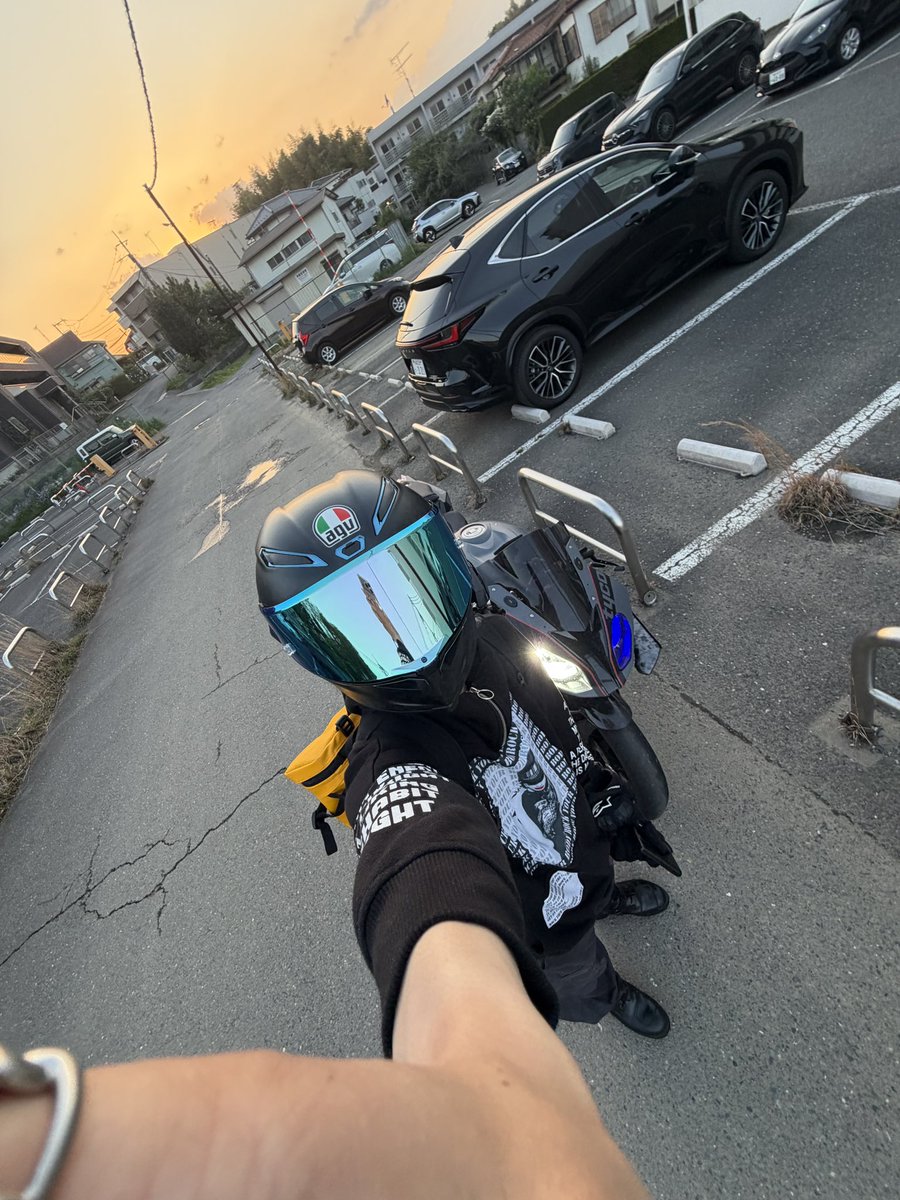 てて tweet media