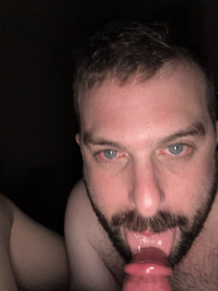 JapanMatan's tweet photo. Am I crazy to like dick so much?? https://t.co/QPGGF80w4D