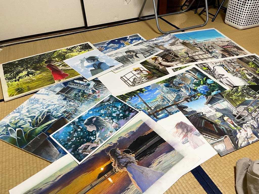 esoratetora's tweet photo. 世界中の方々に見ていただけて様々な言葉をいただいた。
中にはAIで騙すな！という内容もあった。
急な時代の変化に人間が自信をなくしている。不安なのだと思う。
この時代に俺は手で絵を描くから、そう言うの好きな人は今年10月東京でやる原画展見に来て、その目で直に目撃してほしい。 https://t.co/Z0lUvx0bcz