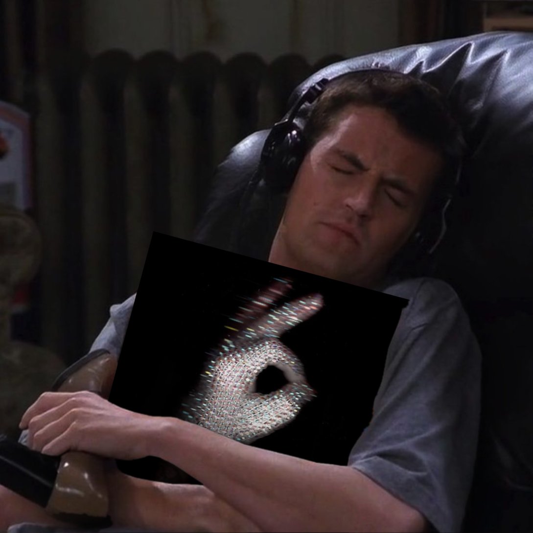 Listening To Drake𓅓 tweet media
