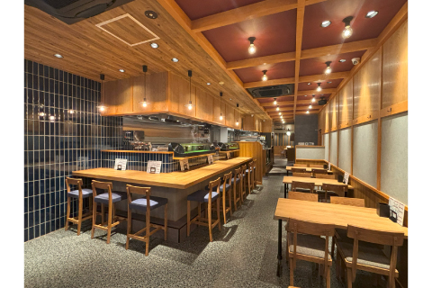 OsakaPoint's tweet photo. Osaka Pointが貯まる・使える‼️
新しいお店が仲間入り✨

大衆酒場 南本町笑店
https://t.co/jPhLVPznni
Osaka Metro 堺筋線 堺筋本町駅 8号出口 徒歩約1分

名物の海鮮料理をはじめ、ホタルイカ沖漬け、イチジクバター、どて焼き、海鮮チヂミなど酒が進む名物料理が勢揃い。質・量・価格のバランスが良く、色々頼んでもリーズナブルに楽しめるのが魅力。

※お店によってポイント利用・付与条件が異なります。