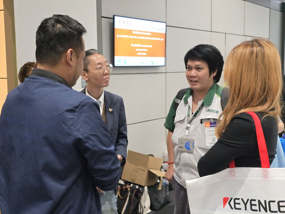 STSM_Thailand's tweet photo. Empowering Teams Through Innovation! 💡✨

Knowledge is meant to be shared! Yesterday at InterMach &amp; SUBCON Thailand.

#Innovation #Teamwork #Seminar #AIStandard #DigitalSolution #ManufacturingThailand https://t.co/EFOMP4D7LH