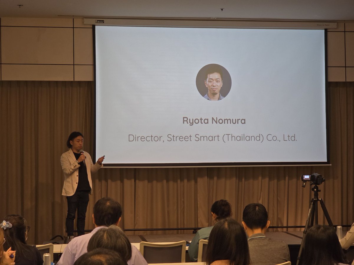 STSM_Thailand's tweet photo. Empowering Teams Through Innovation! 💡✨

Knowledge is meant to be shared! Yesterday at InterMach &amp; SUBCON Thailand.

#Innovation #Teamwork #Seminar #AIStandard #DigitalSolution #ManufacturingThailand https://t.co/EFOMP4D7LH