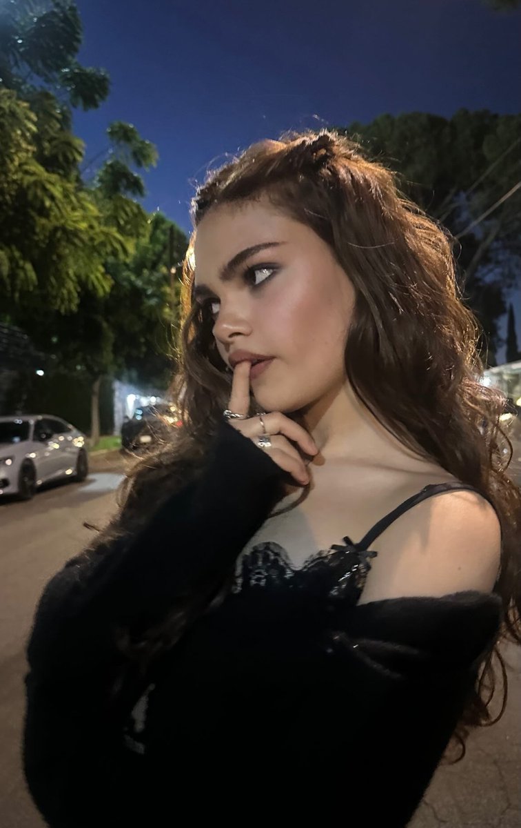 FAV0RITE_C3L3BS's tweet photo. 🔸️ Ariana Greenblatt 🔸️ https://t.co/UCFkFkontp