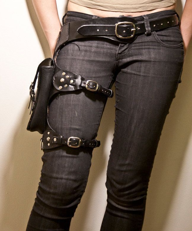 Claire Redfield tweet media