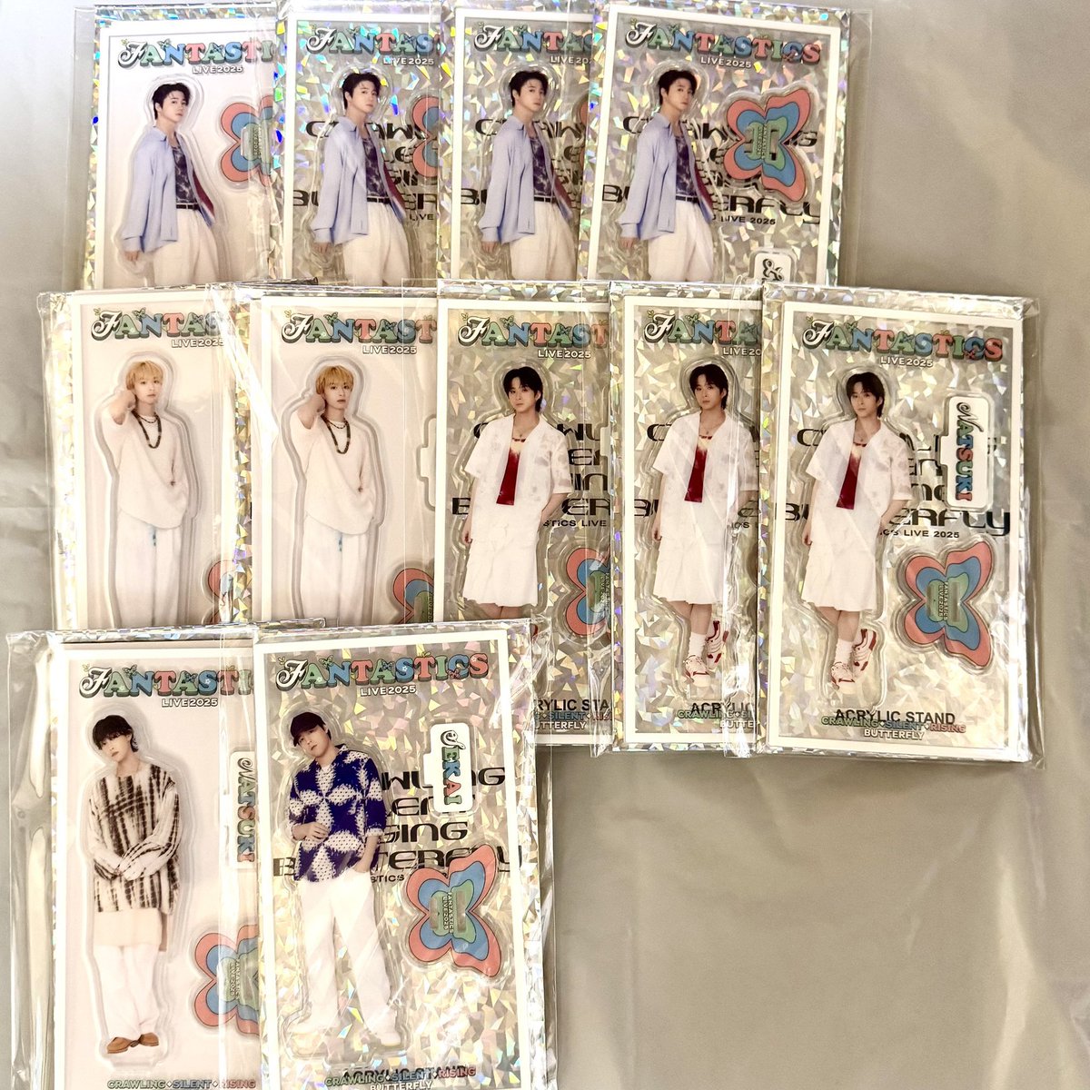 5trhk6's tweet photo. FANTASTICS CRAWLING SILENT RISING BUTTERFLY アクスタ フォトカ ラバー カプセル ガチャ 交換 

譲
世界 佐藤大樹 澤本夏輝 瀬口黎弥 堀夏喜 木村慧人

求
定価買取 ( ✕ ｼｸﾚ ✕ｶﾞﾁｬ)
緩く 同種 八木勇征

シクレ↔︎シクレ
※異公演可能
※同種

郵送、都内手渡し対応 https://t.co/OxJkKcLUuT
