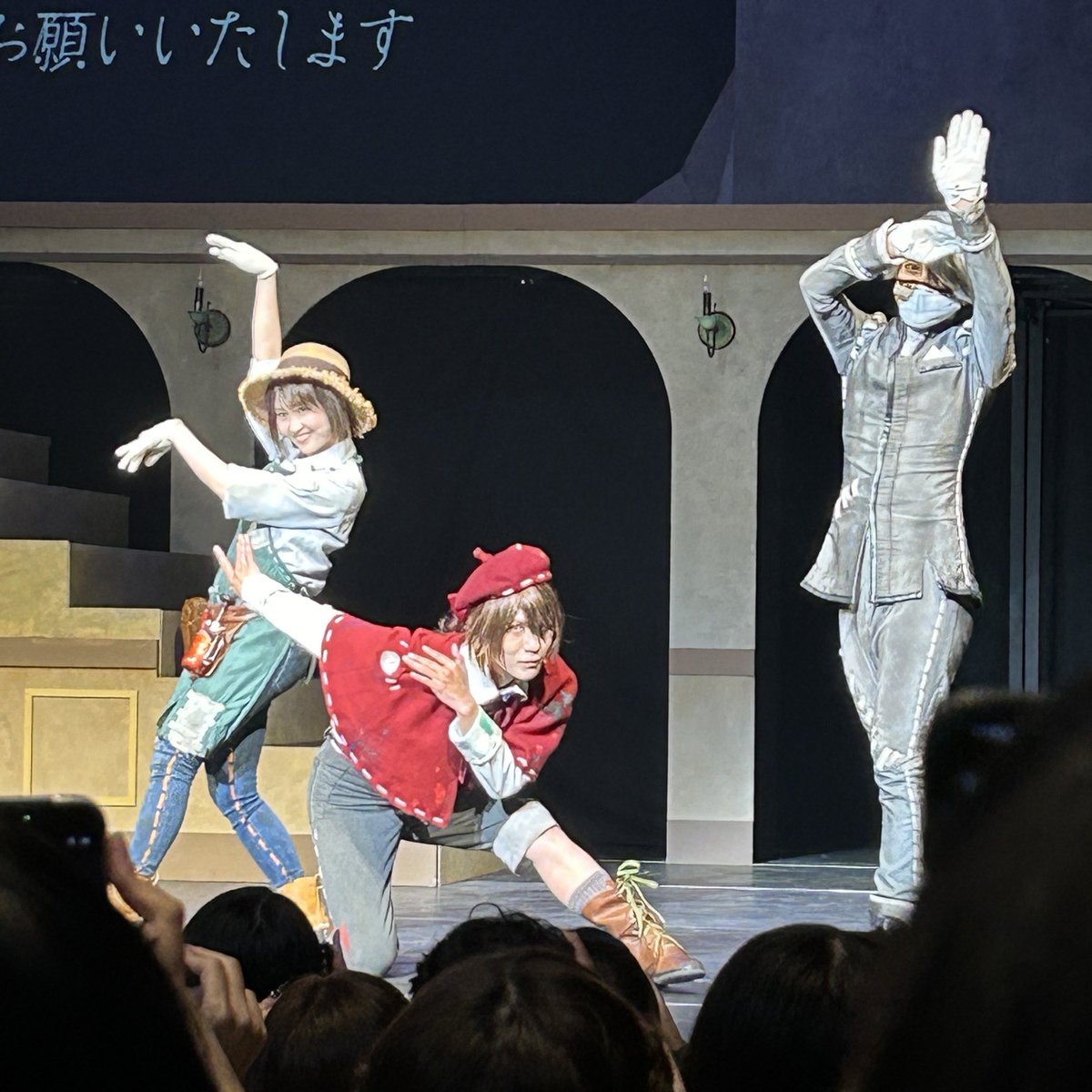 リオ tweet media