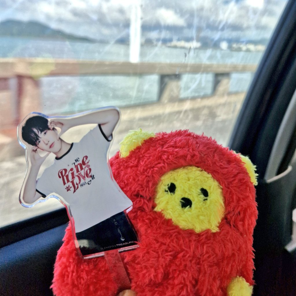 {dinaaa}semoga dapat tengok jaehyuk dekat ²🤍🐰🦁 tweet media