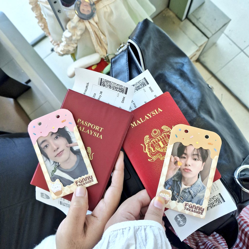 {dinaaa}semoga dapat tengok jaehyuk dekat ²🤍🐰🦁 tweet media