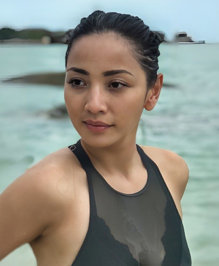 MebiusUltr26435's tweet photo. Bikin ngaceng kontol liat hesti pake baju ketekan gini 🤤💦 https://t.co/Dc3pokDbvF