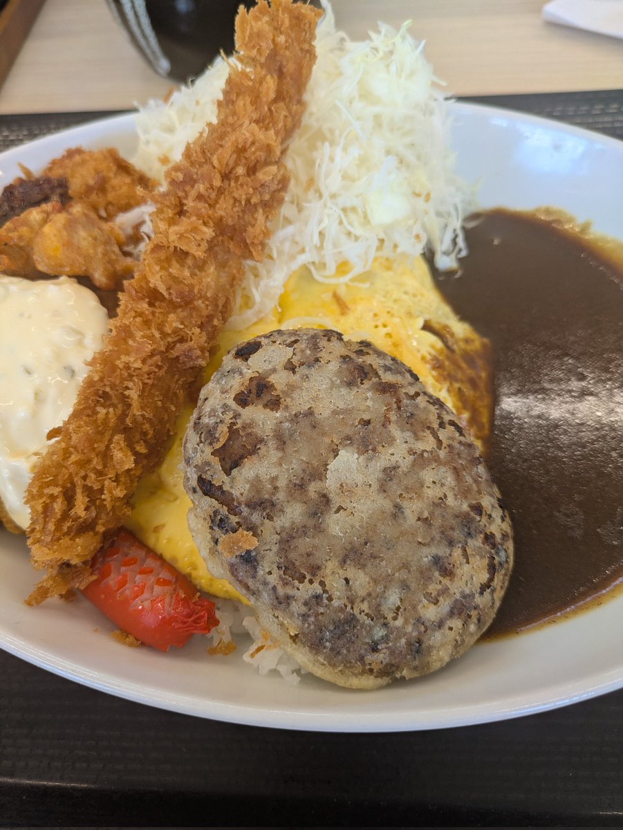 まちだ@月2ぐらいメーァに帰宅出来るようになった tweet media