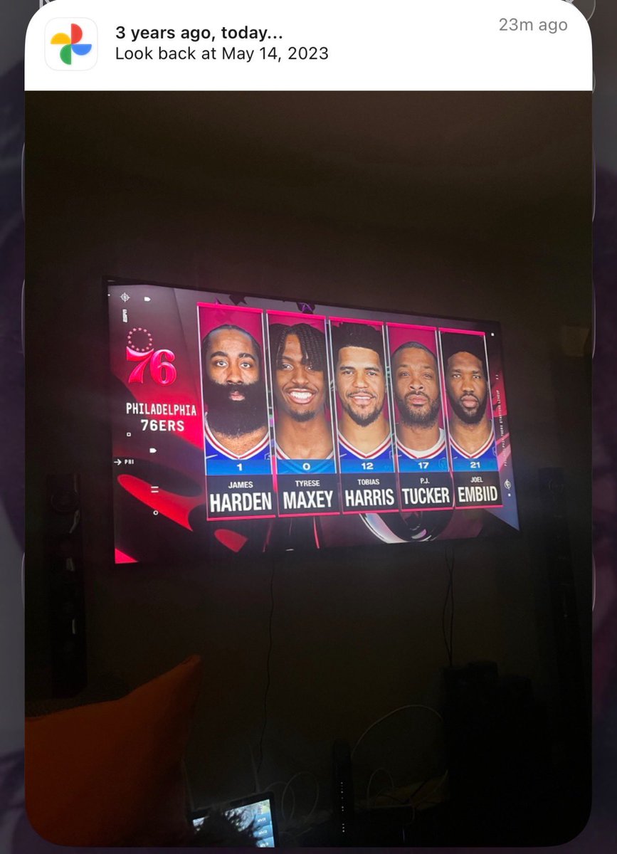 jayphilly tweet media