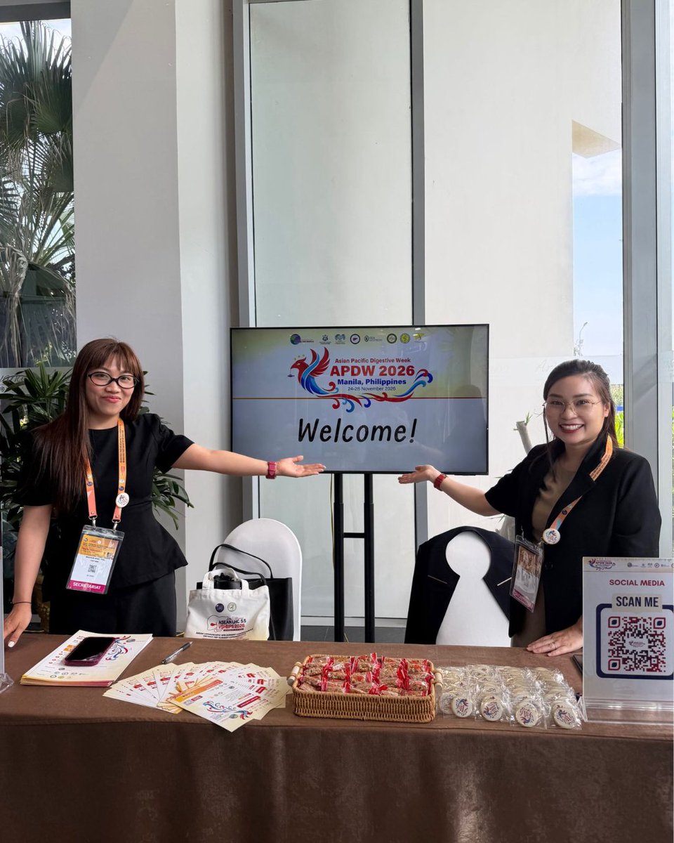 apdw2026manila's tweet photo. 🇻🇳 We’re live at the ASEAN Laparoscopic HPB Surgery Conference / Vietnam HPB Surgery Congress 2026 in Da Nang!

Visit the APDW 2026 Manila booth at the Exhibitor Area and pick up your complimentary button pins ✨📍

See you there! #APDW2026Manila https://t.co/v5VgzzgP7v