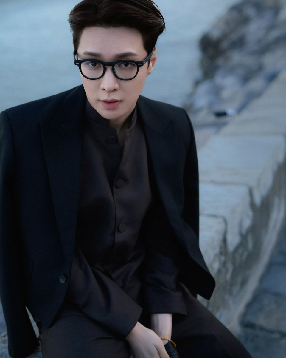 AlwaysXing1007's tweet photo. 260515 @lay_studio อี้ชิงสตู:@layzhang
China night “Golden Coast Gala”✨
อี้ชิงที่งานไชน่าไนท์เมื่อคืนค่ะ
#LAY_Cannes2026 #LAYxJEMPER
#LAYxMagicLab
#LAYxCannesChinaNight
💜#อี้ชิง #Yixing #LayZhang #张艺兴 https://t.co/e4jIsMoiiC