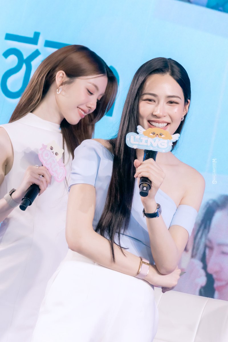 รอเธอลื่นล้ม 🌈 tweet media
