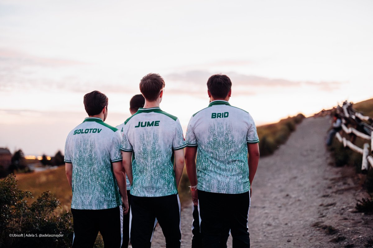R6esports's tweet photo. Sun's up. https://t.co/UoA5wmXWja