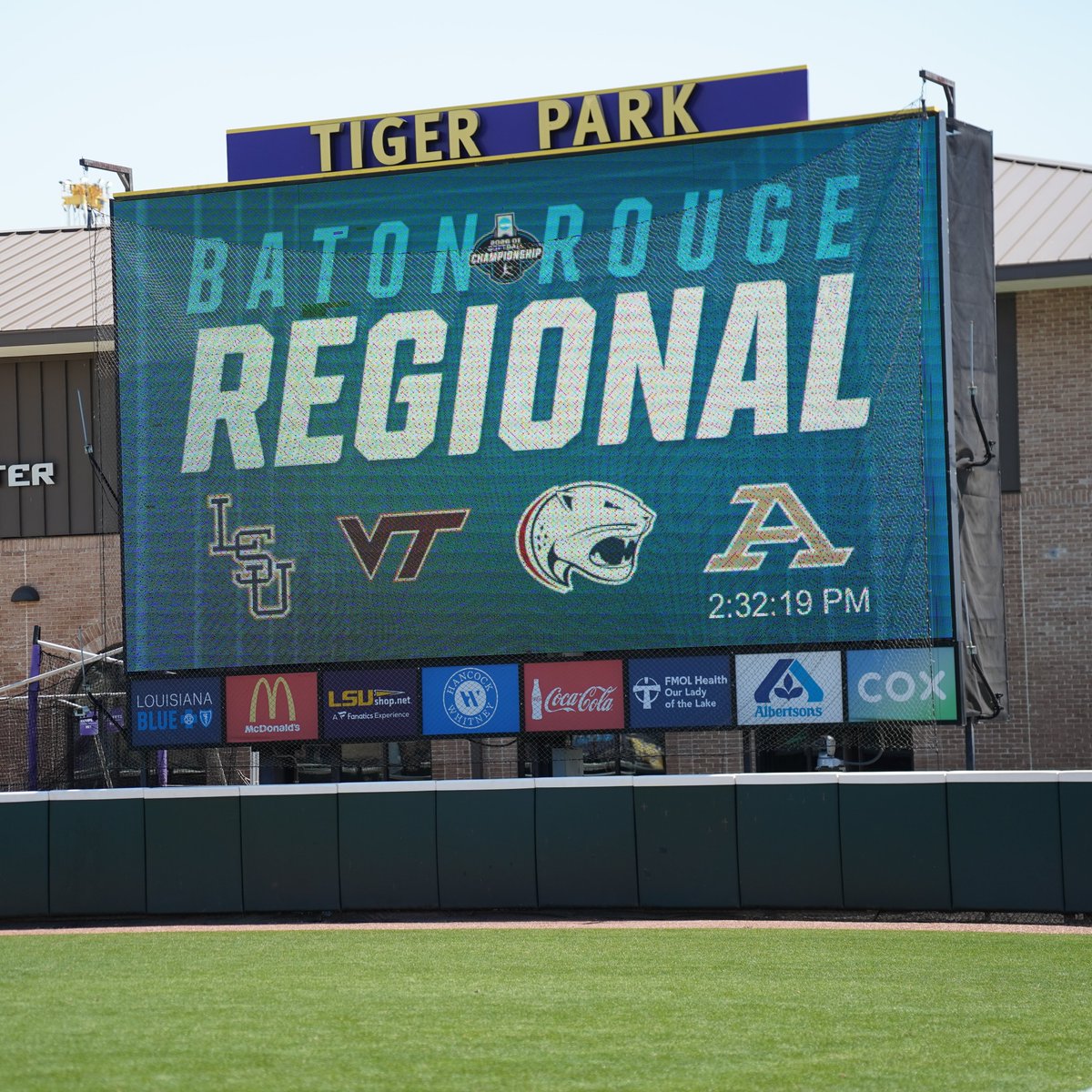 Akron Zips Softball tweet media