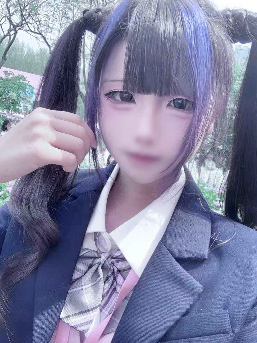 こい tweet media