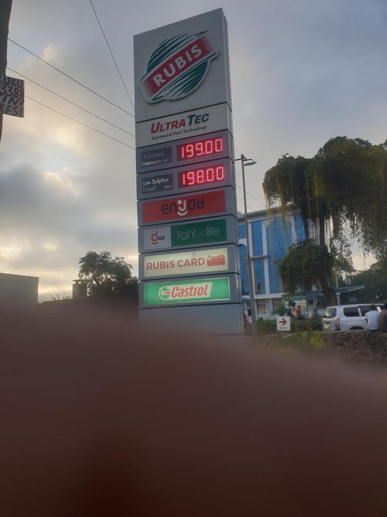 wa kanesa tweet media
