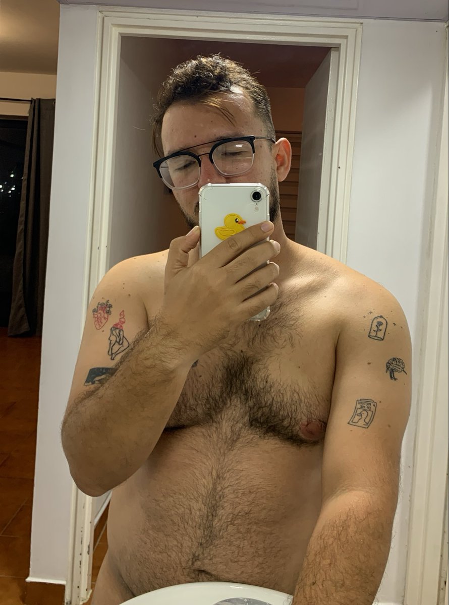 alexzxandre's tweet photo. face / body https://t.co/tF4R1BzdGQ