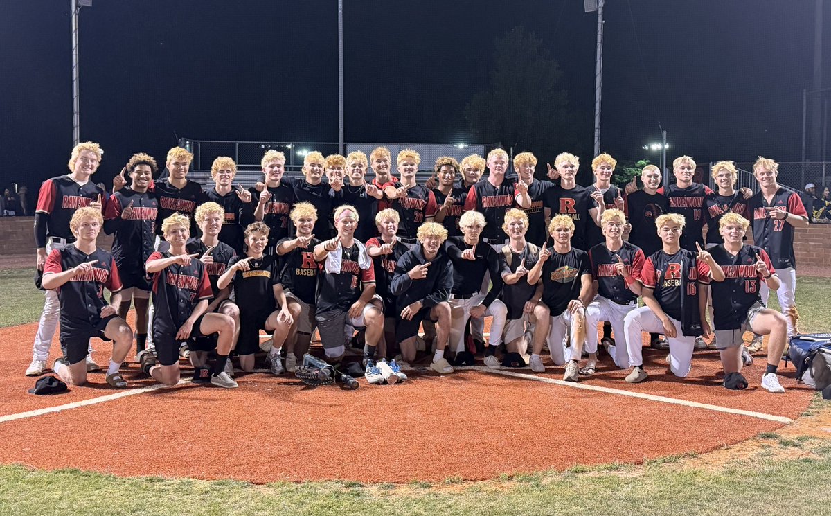 wcsRHSbaseball's tweet photo. THE RAVENWOOD RAPTORS ARE HEADING TO THE BORO!!! #RTTR @wcsCOAthletics https://t.co/bOyVTtshGn