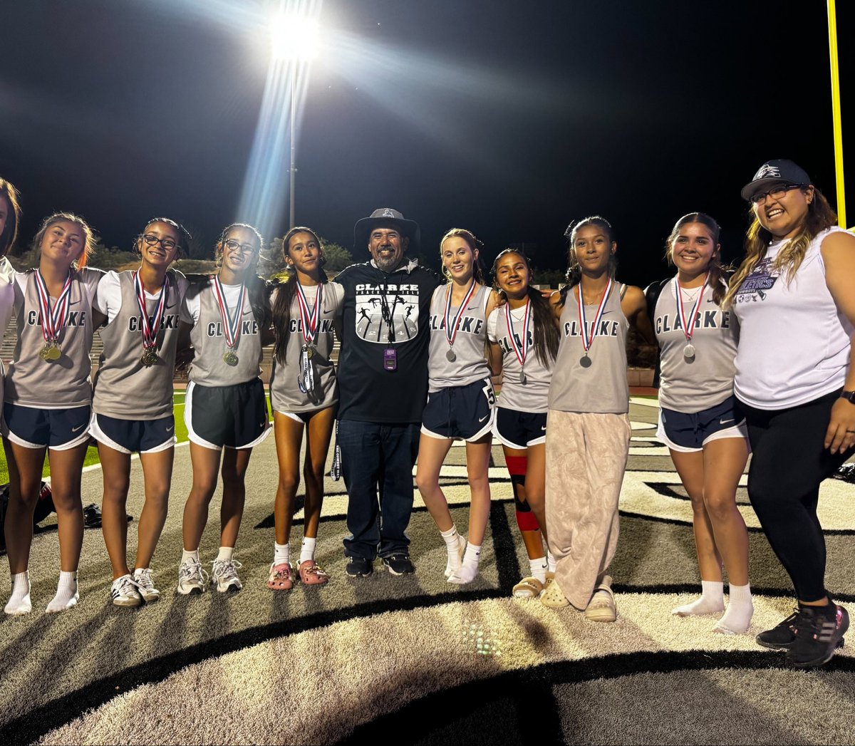 WalterEClarkeMS's tweet photo. Coming back with some medals! I’m extremely proud of our Student Athletes! It’s a great day to be a 🤠 Cowboy! @CMSAthletic @JEstrada_CMS @FJordan_CMS https://t.co/aM7wV0370w