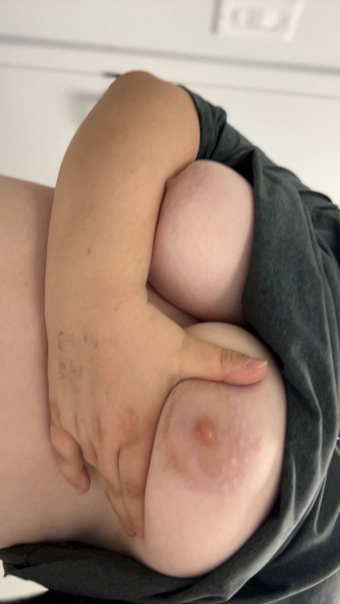 _goodmutt's tweet photo. Snuck into the bathroom at work the other day to take these good thing I didn’t get caught :)
#nsfwtwtًًًٌٌٍِّ #ftmporn #ftmnsfw #nsfwtwtًًًٌٌٍِّ #nsfwtwt https://t.co/44ZYLv0YIY