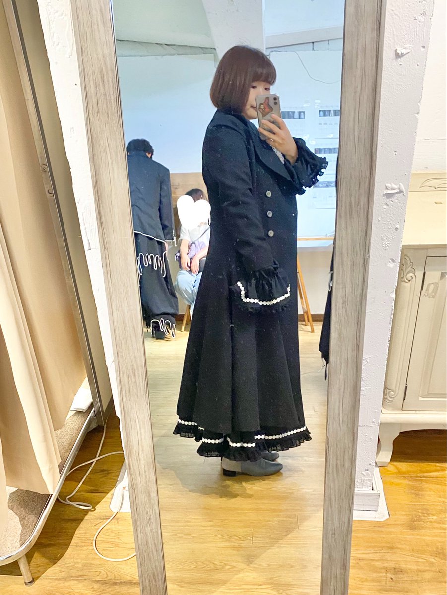 超日常的異常のワンピース(black・S) 揺らめくコート(black・XS) OPの