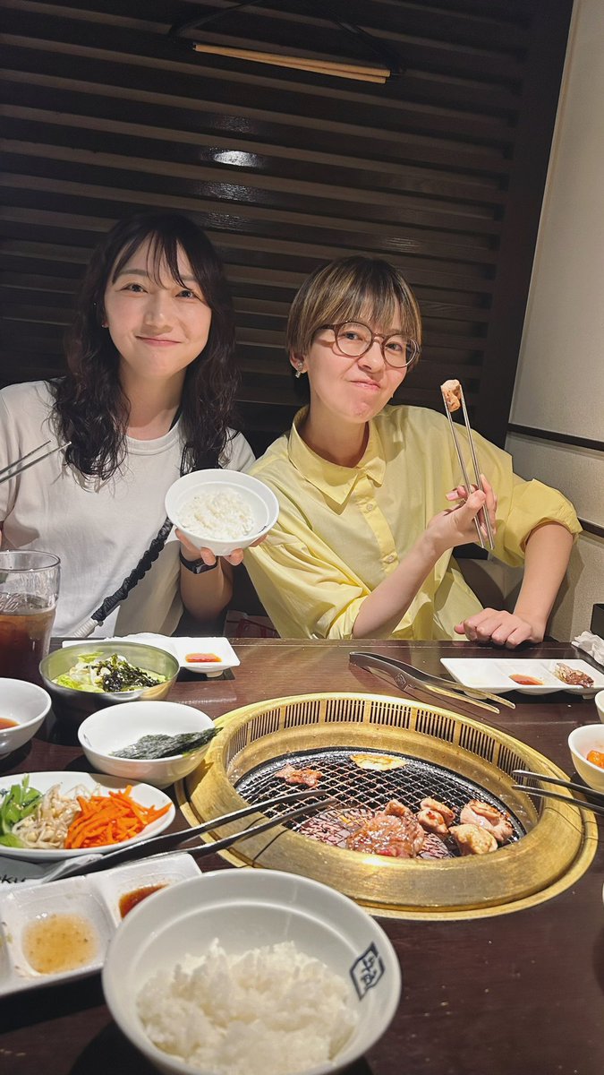monst_sanapacho's tweet photo. ゆきのおかえりランチで焼肉タイムアタック🍖おかえりんご🫶 https://t.co/cTA3k9Zqbi