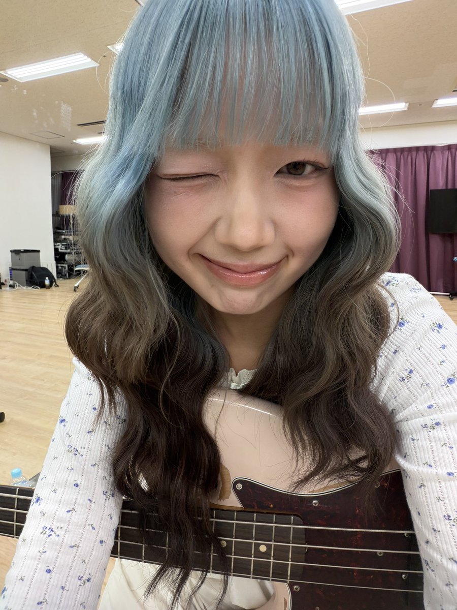 成家ひかる tweet media