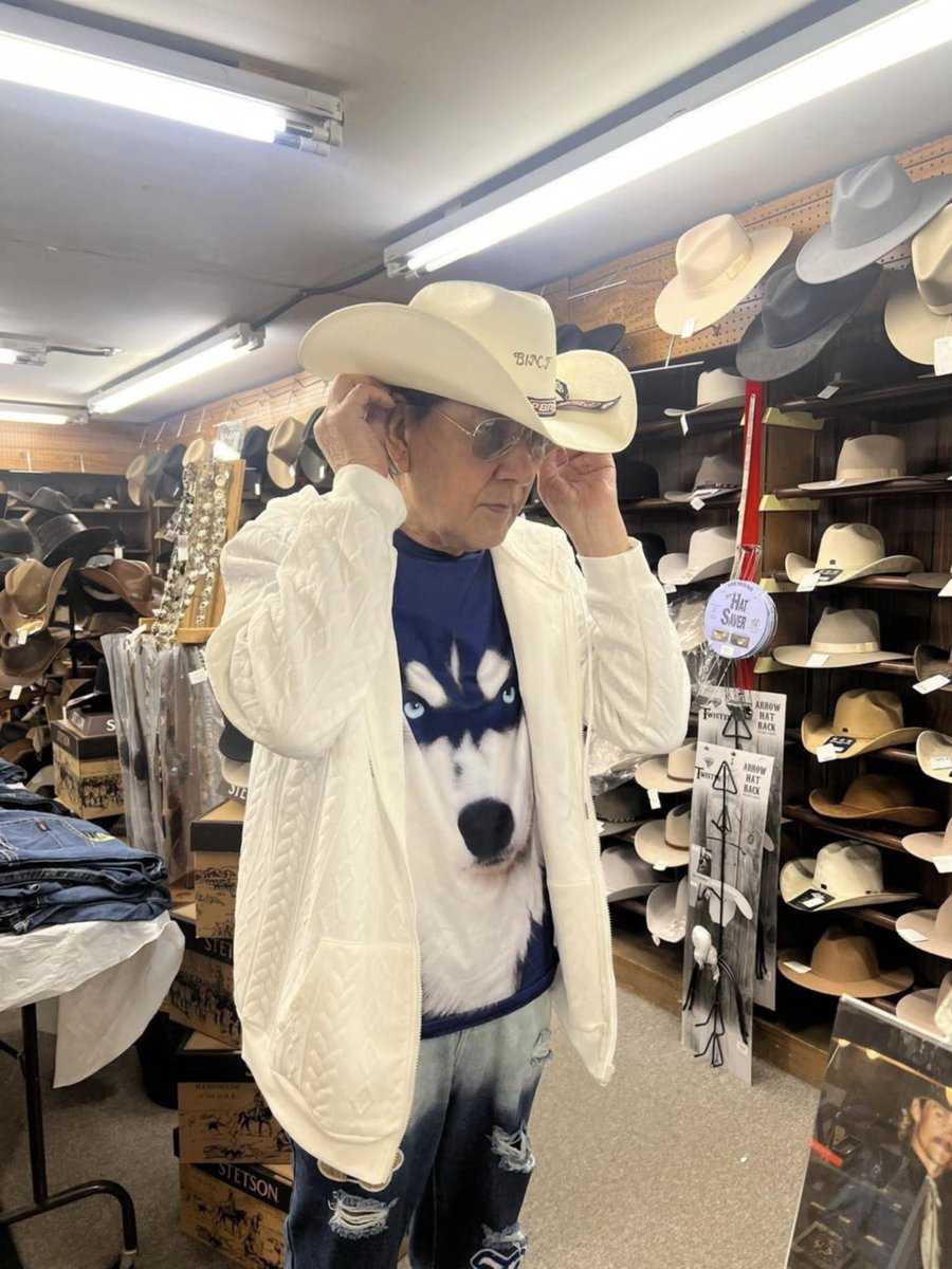 18Amagi's tweet photo. こんにちはお元気ですか｡アメリカフロリダ州タンパベイのスナップ写真です https://t.co/54Kw7xZlzj