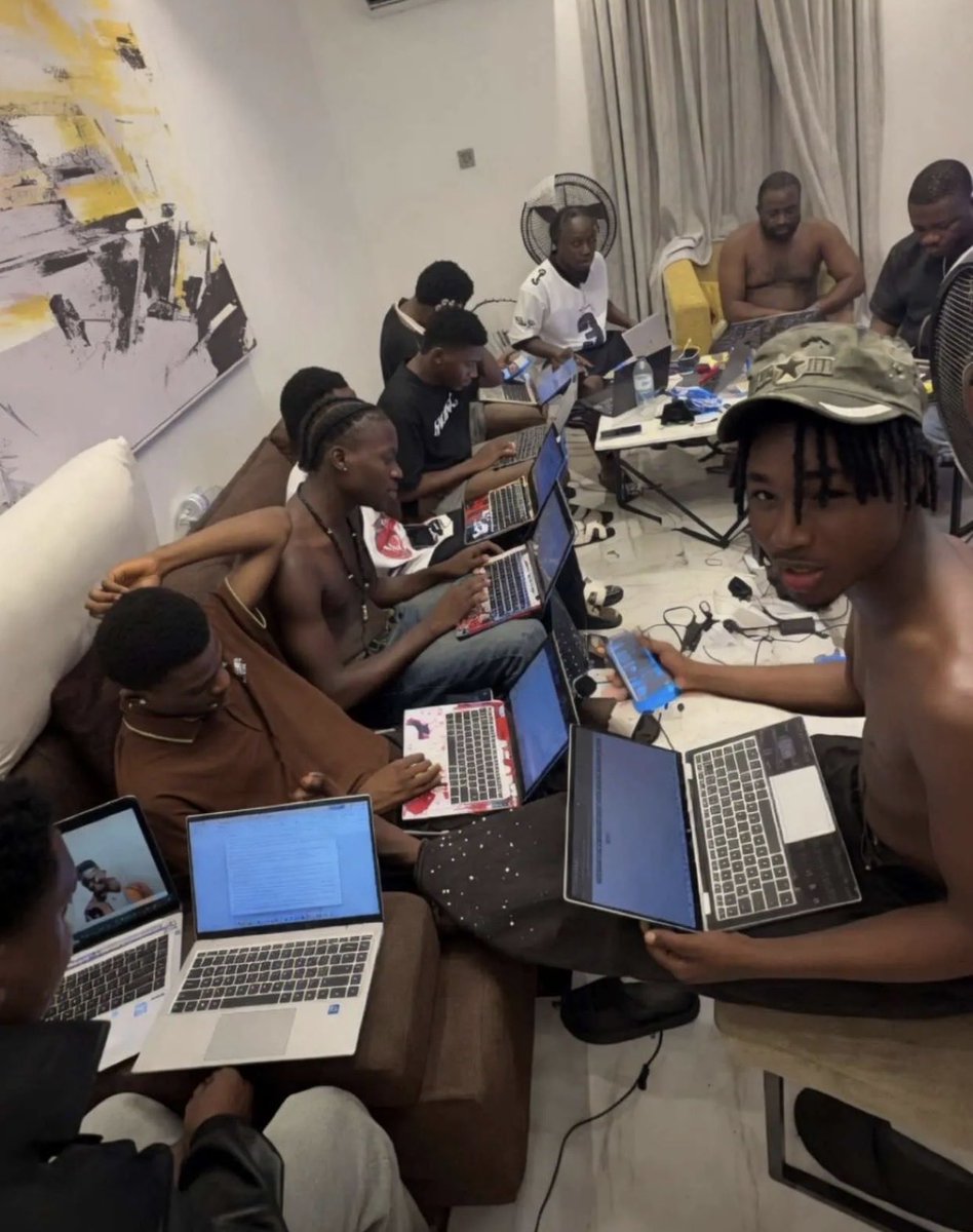 intern tweet media