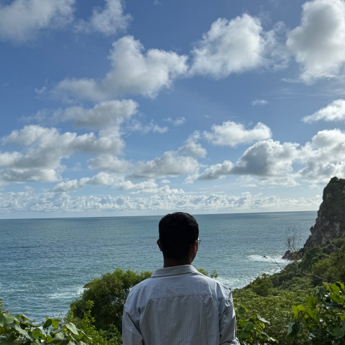 Iyant24 tweet media