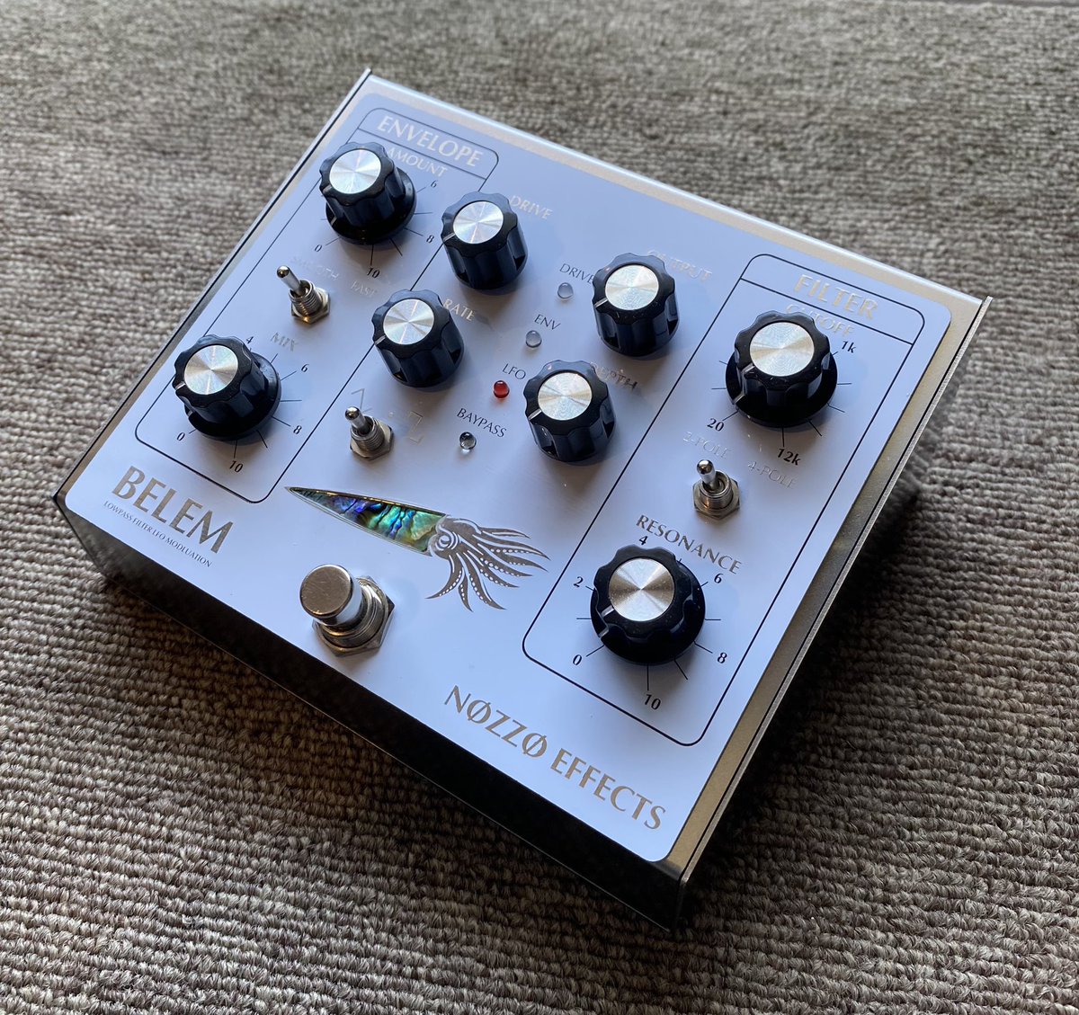 myomymoyoon LFO Low Pass Filter シリアルNo.3 RT @i_love_jaguar: 🆕Lowpass filter + LFO modulation mf-101+cp251