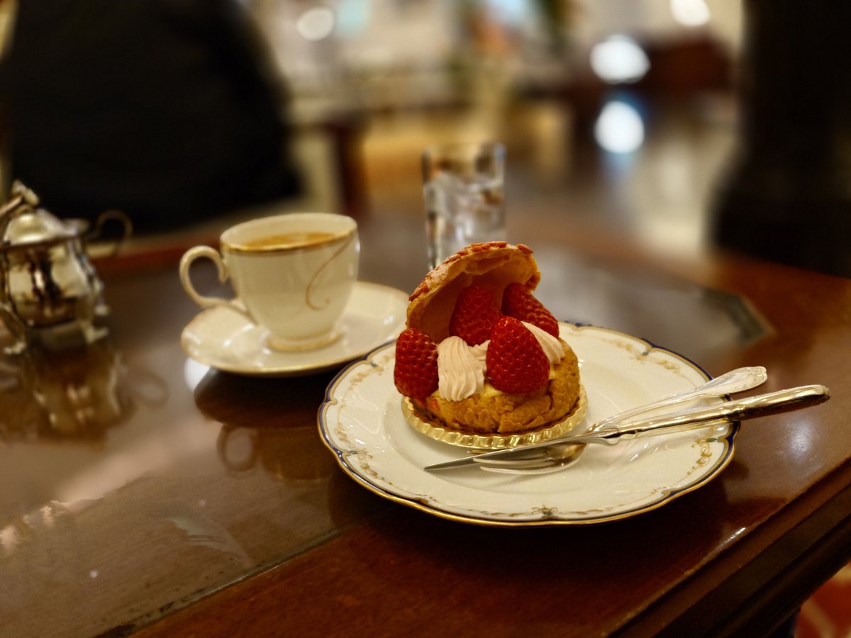 singerBemy's tweet photo. 明日5/15(金) はこちらでお待ちしております🎹♪

ケーキセットがお得です🍰☕

■毎週金曜日
■静岡県浜松市中央区村櫛町4620
■#グランドエクシブ浜名湖 ラウンジ ドルチェhttps://t.co/akvRpVUMGU…

〈演奏時間〉
1st 19時〜
2nd 20時〜
3rd 21時〜
4th 22時〜

#ラウンジ演奏
#ピアノ生演奏 https://t.co/1N3s0NCcSy
