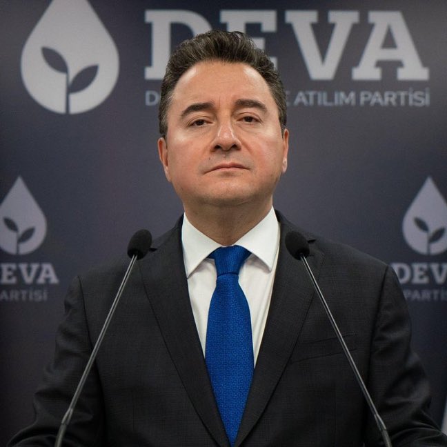 Gökçe Katun tweet media