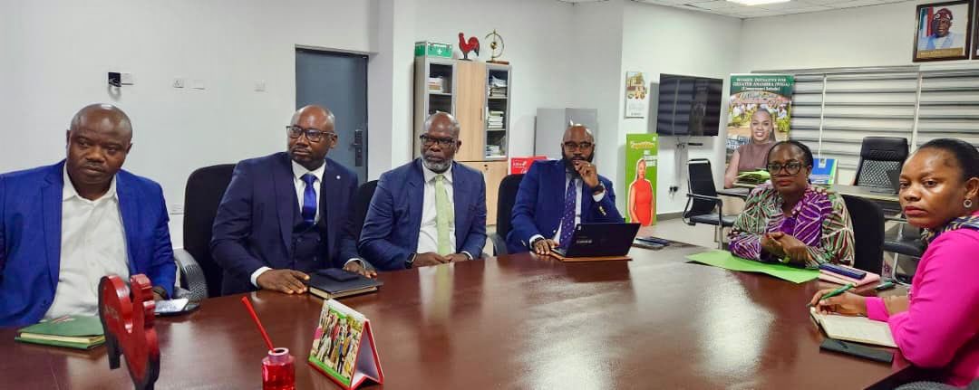 solution_sid's tweet photo. Anambra State meets Globacom at Government House, Awka …exploring digital infrastructure, connectivity &amp; innovation partnerships to power the state’s tech economy. 
#SID #AnambraIsRising #DigitalTransformation https://t.co/OOgFsMMegq