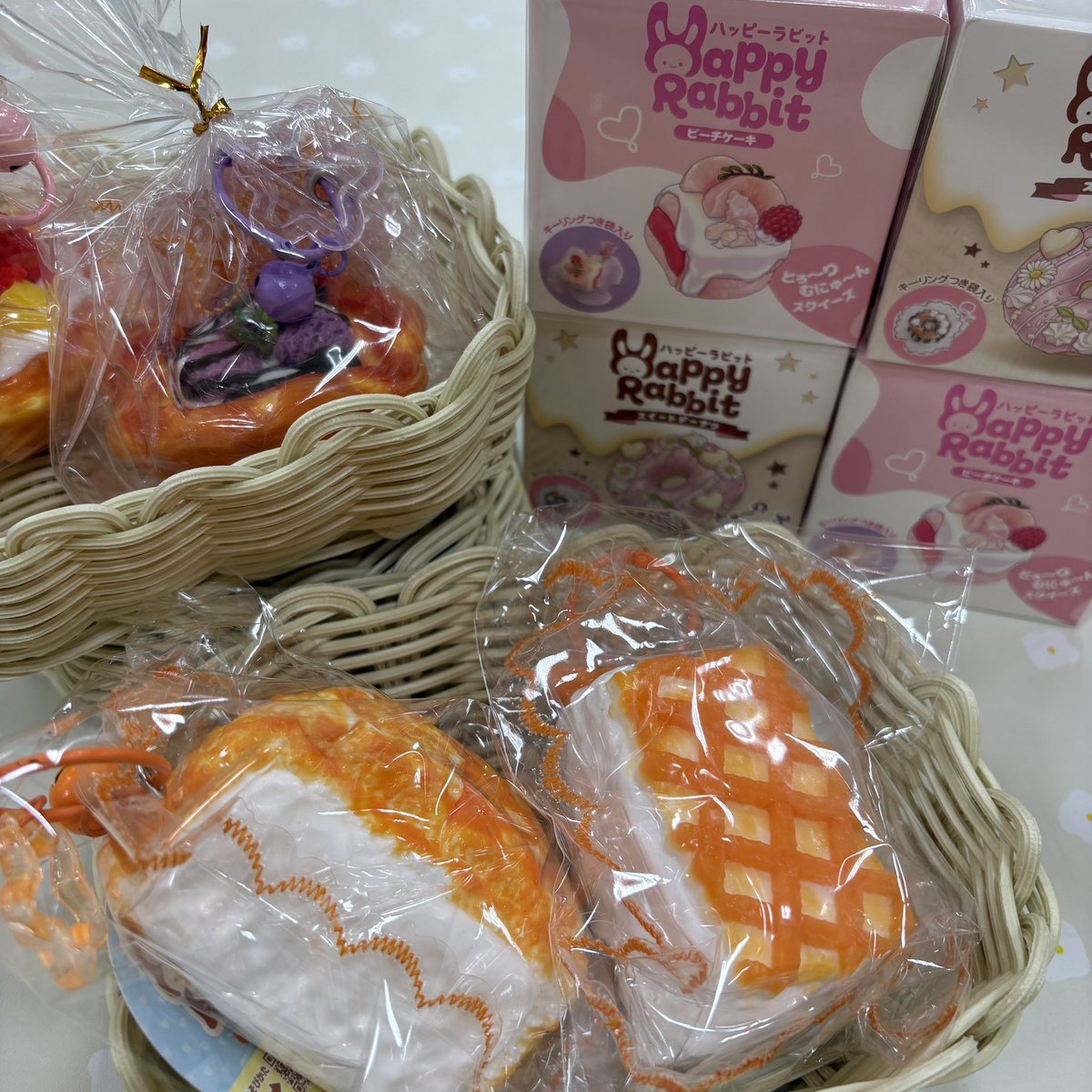 ぼたもち9点まとめDAMI スクイーズ(即購入不可) 新作 #スクイーズ 多数入荷しました🙌🏻 当店ではスクイーズの種類豊富